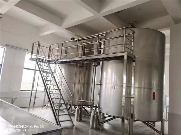50吨白酒贮罐